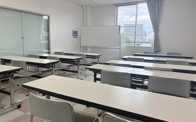 オークスプラザ研修室4